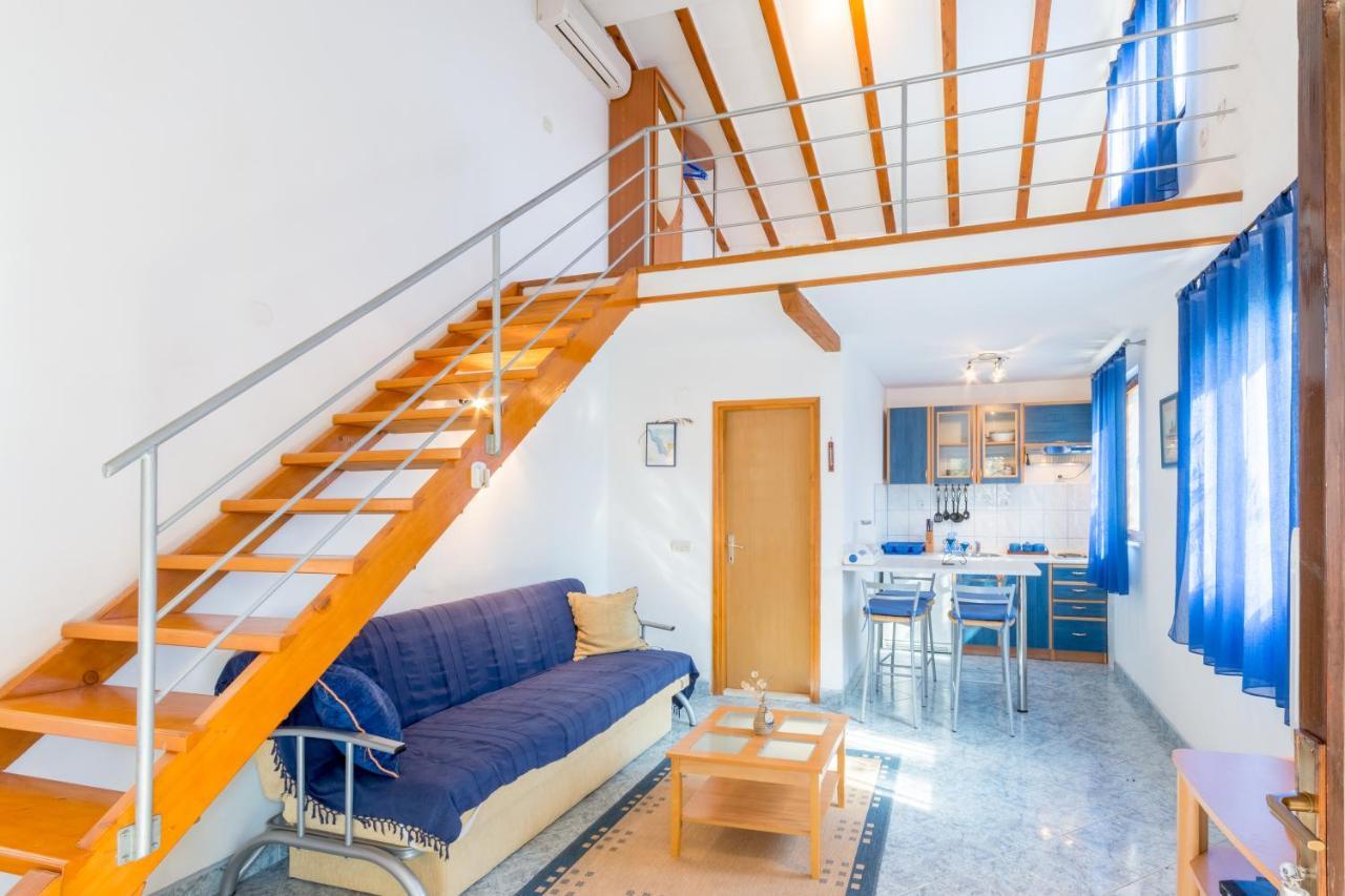 Vacation House Milka Milna  Exteriér fotografie